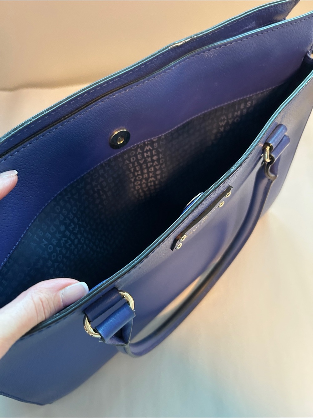Kate Spade Wellesley Tote Bag - Picture 11 of 16